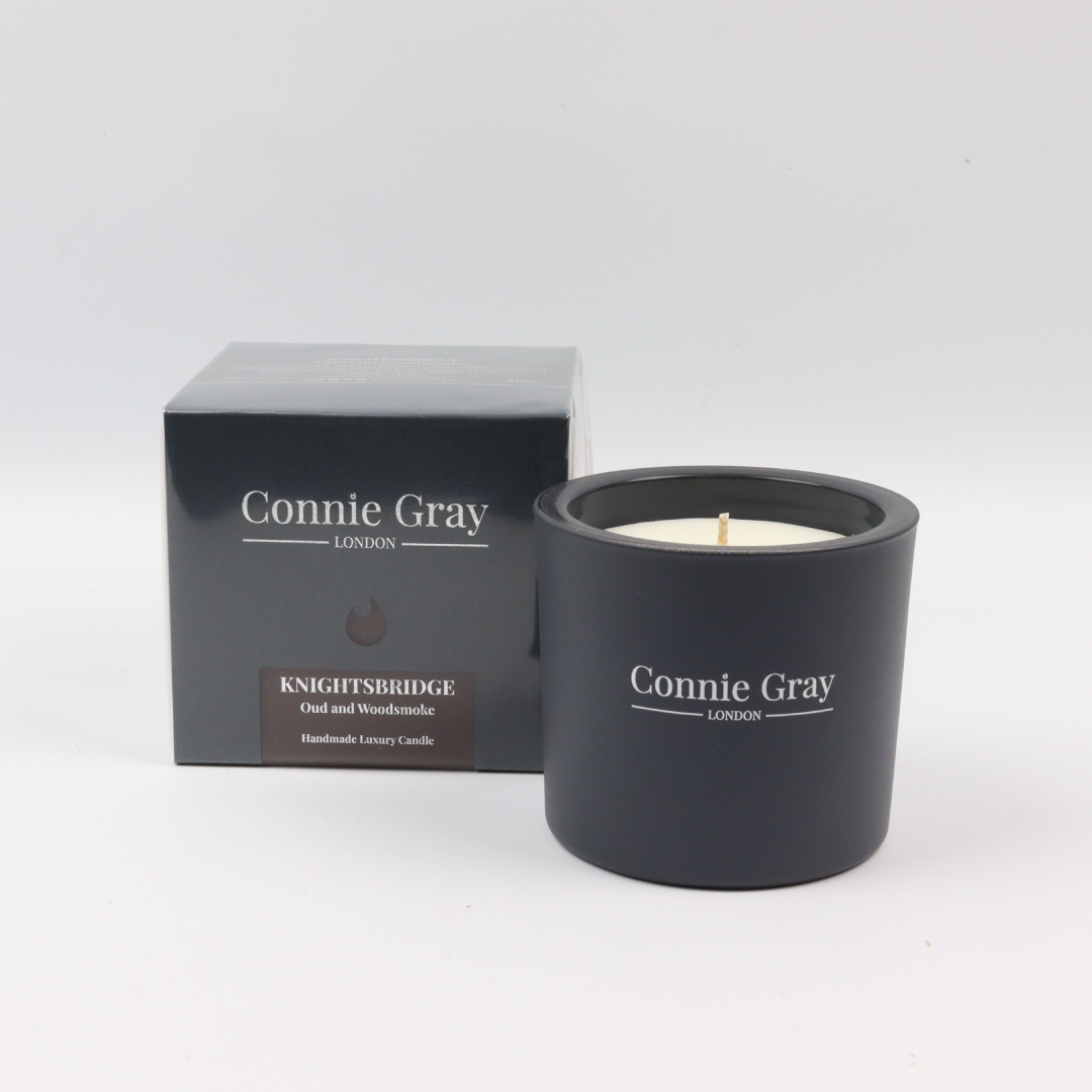 KNIGHTSBRIDGE Standard Candle image