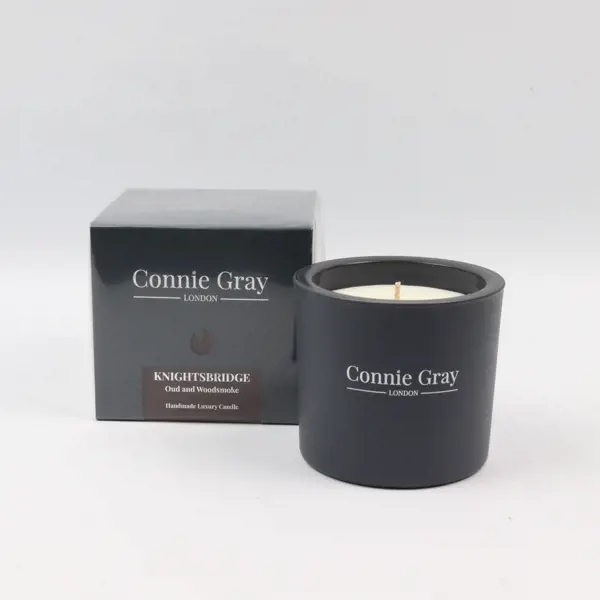 KNIGHTSBRIDGE Standard Candle